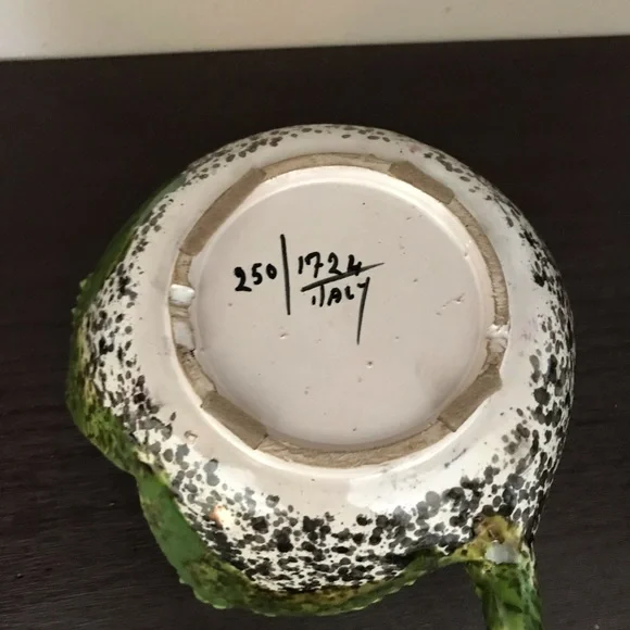 Italian Pottery Gold Painted Bowl - Picture 4 of 7